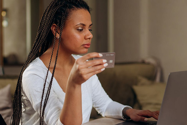 申請(qǐng)信用卡被拒對(duì)征信有影響嗎