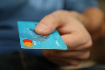 銀行起訴信用卡逾期流程是什么？多久會(huì)被起訴？