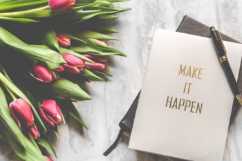 信用卡逾期利息和違約金怎么算的