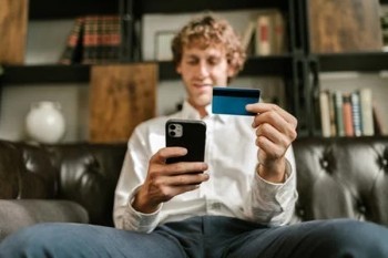 工行信用卡逾期如何協(xié)商分期