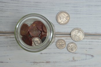 信用卡沒逾期可以協(xié)商停息分期嗎？被凍結(jié)怎么辦？