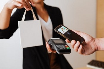 信用卡逾期2個(gè)月會(huì)不會(huì)很?chē)?yán)重？怎么才能防止信用卡逾期？