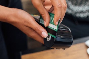 信用卡欠多少錢才會坐牢