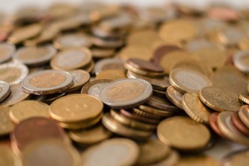 信用卡分期金額不足是什么意思？還能一次還清嗎？