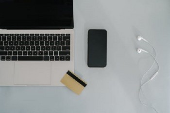 信用卡逾期了20天怎么辦？催收會(huì)打電話給家人嗎？