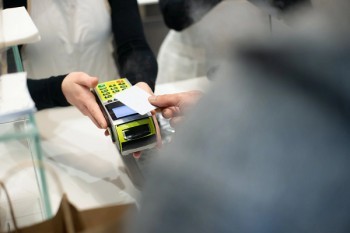 信用卡逾期記錄怎么消除？以前有逾期記錄怎么辦？