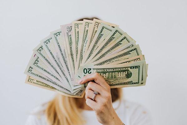 信用卡最高可以分期多久？可以貸款嗎？