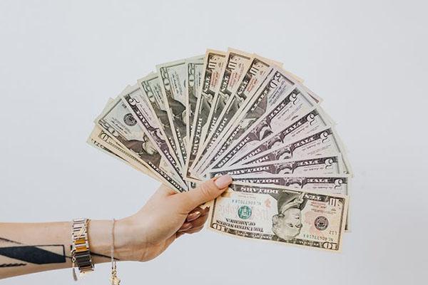 信用卡欠款被起訴怎么處理