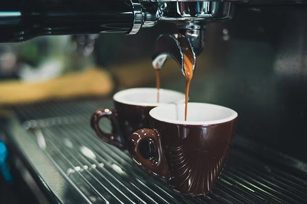 信用卡逾期七天有沒(méi)有影響？如何補(bǔ)救？