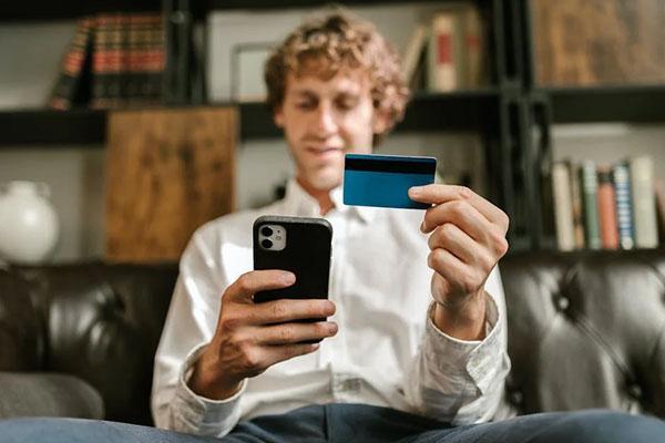 學(xué)生能申請信用卡嗎