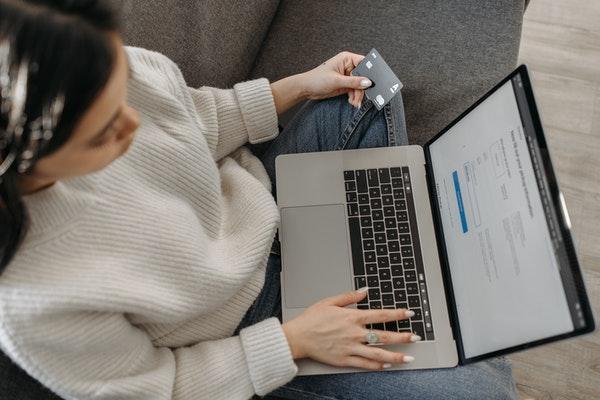 黑卡信用卡申請條件？能透支多少？
