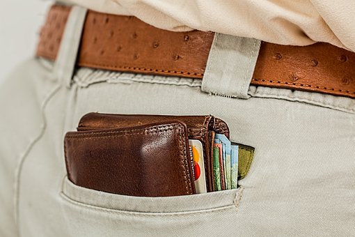 信用卡還不了錢怎么辦？上門催收報(bào)案有用嗎？
