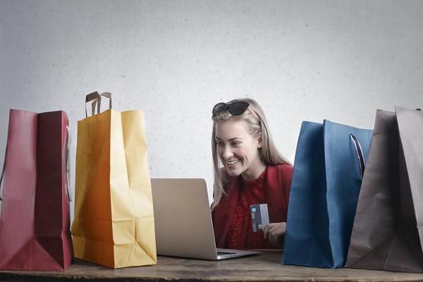信用卡二次違約還可以協(xié)商嗎？逾期的后果是什么？
