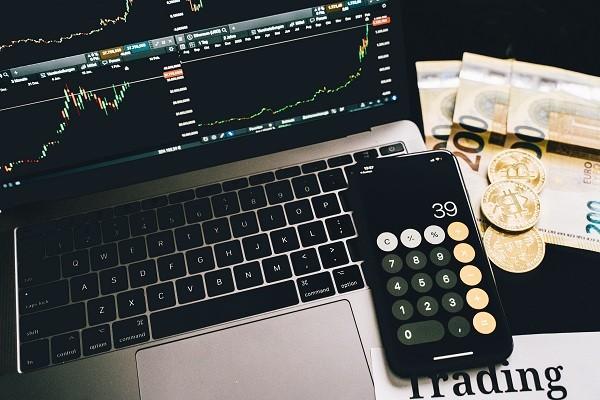 信用卡逾期能不能協(xié)商停息掛賬？過程中要注意什么？