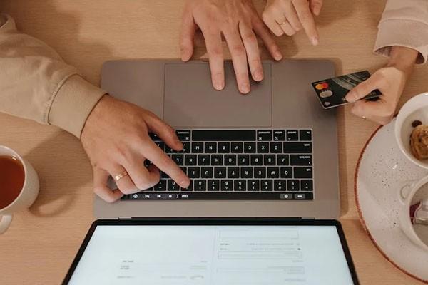 信用卡逾期怎么辦理停息分期？影響信用嗎？