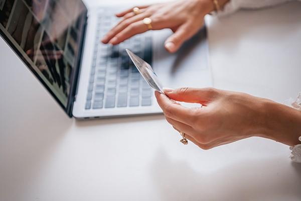 廣發(fā)信用卡還不上可以打電話分期嗎？信用卡辦理?xiàng)l件