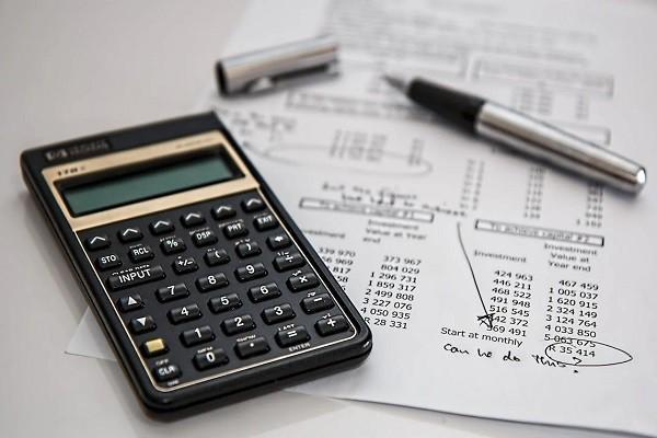 商貸提前還款要付違約金嗎？商貸提前還款需要準(zhǔn)備什么？
