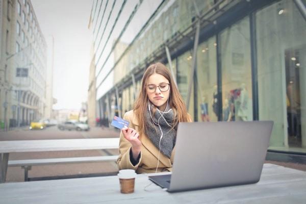 工商信用卡逾期一年多會起訴嗎？被起訴怎么辦？
