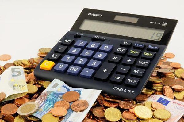 網(wǎng)貸逾期罰息超過本金合法嗎？逾期會有哪些后果？