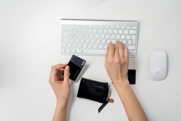 信用卡逾期銀行到家家訪是真的嗎？可以拒絕嗎？