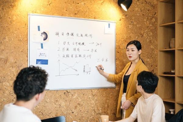 廣發(fā)信用卡協(xié)商分期如何進(jìn)行申請(qǐng)？協(xié)商分期60期可以嗎？