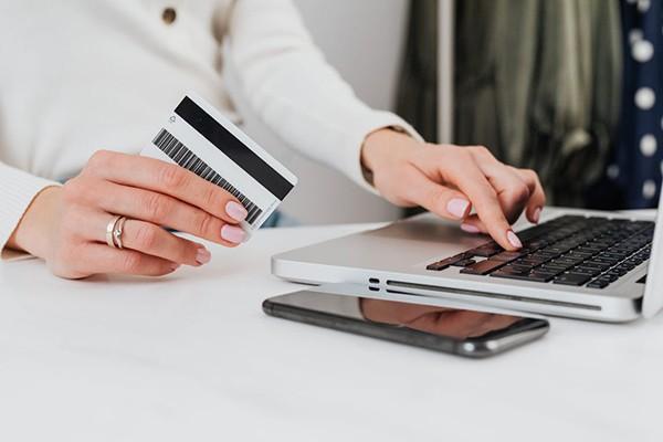 興業(yè)消費金融黑標上信用嗎？逾期信用會受損嗎？