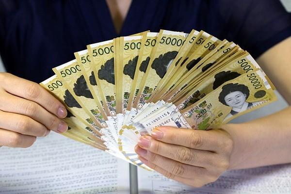 收到卡貸金融的短信要起訴是真的嗎？逾期起訴我了怎么辦？