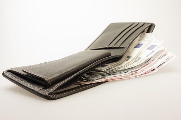 平安銀行信用卡減免一半本金可信嗎？怎么協(xié)商免息還款？