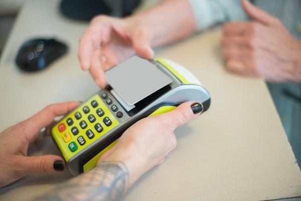 建設銀行逾期了可以協(xié)商分期還款嗎？怎么協(xié)商分期還款？