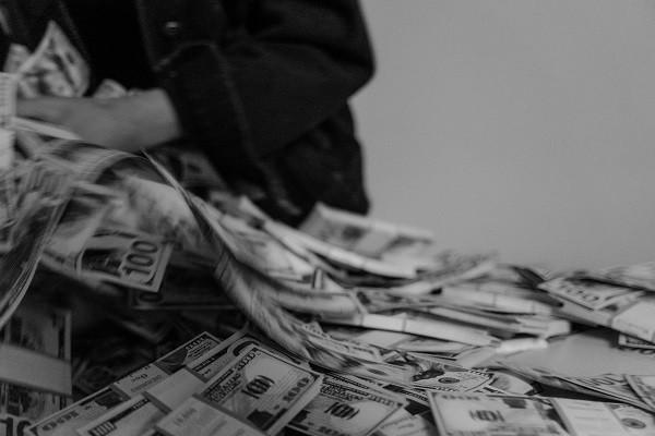 網(wǎng)貸逾期結(jié)清后幾年可以辦信用卡？逾期結(jié)清后信用多久恢復(fù)？