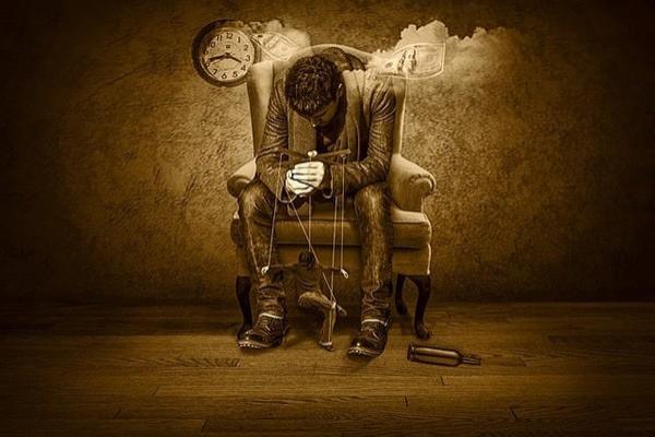 網(wǎng)貸逾期多少錢才會(huì)立案？發(fā)信息說立案了怎么辦？