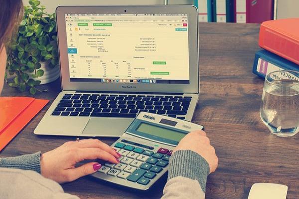 建行信用卡逾期可以協(xié)商本金嗎？自動扣儲蓄卡的資金嗎？