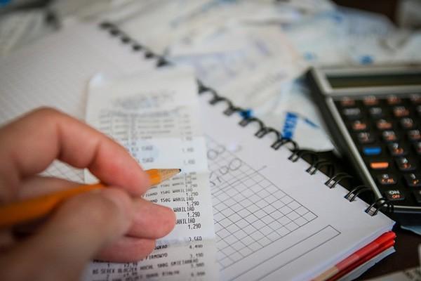 光大信用卡逾期一個(gè)月有哪些影響？會(huì)?？▎幔?>
                                        </a>



                                    </div>
                                    <div   id=
