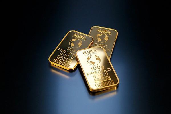 信用卡卡片到期可以延期使用嗎？到期可以申請延期還嗎？