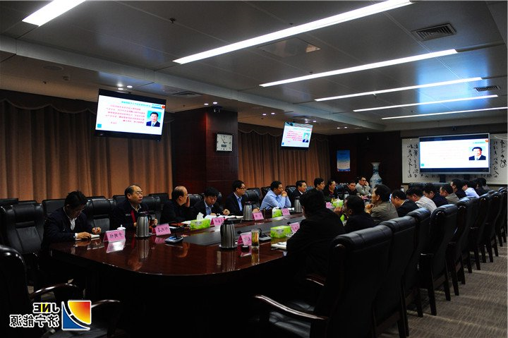 10月12日，集团公司党委理论学习中心组（扩大）学习会议召开_副本1.jpg