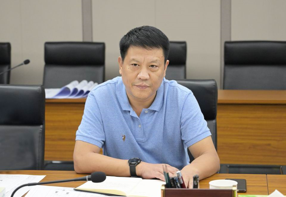 9.17张广宇参加港航集团LNG船舶运营交流座谈会2修960.jpg