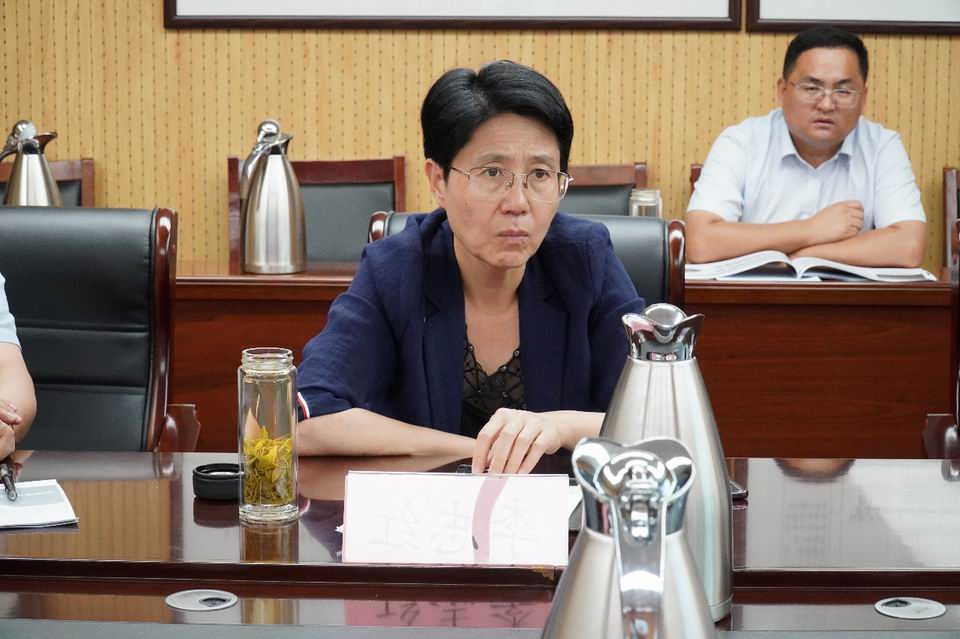 张广宇陪同丰家雷到汶上县委县政府进行座谈交流2.jpg