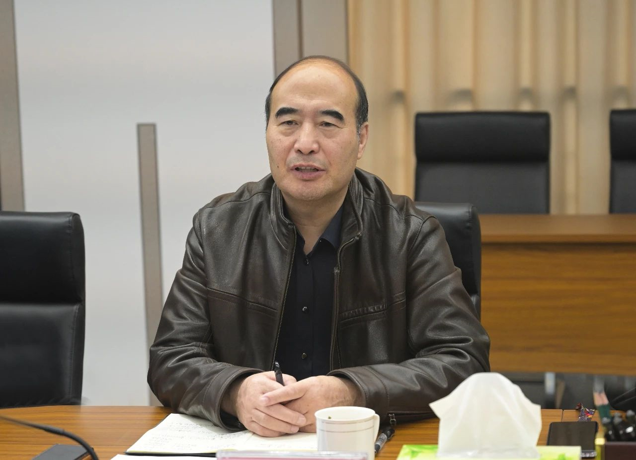 集团公司召开港航船务公司高质量发展交流座谈会3.jpg