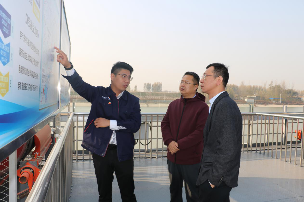 江苏中圣公司唐浩一行到集团公司考察调研1.png