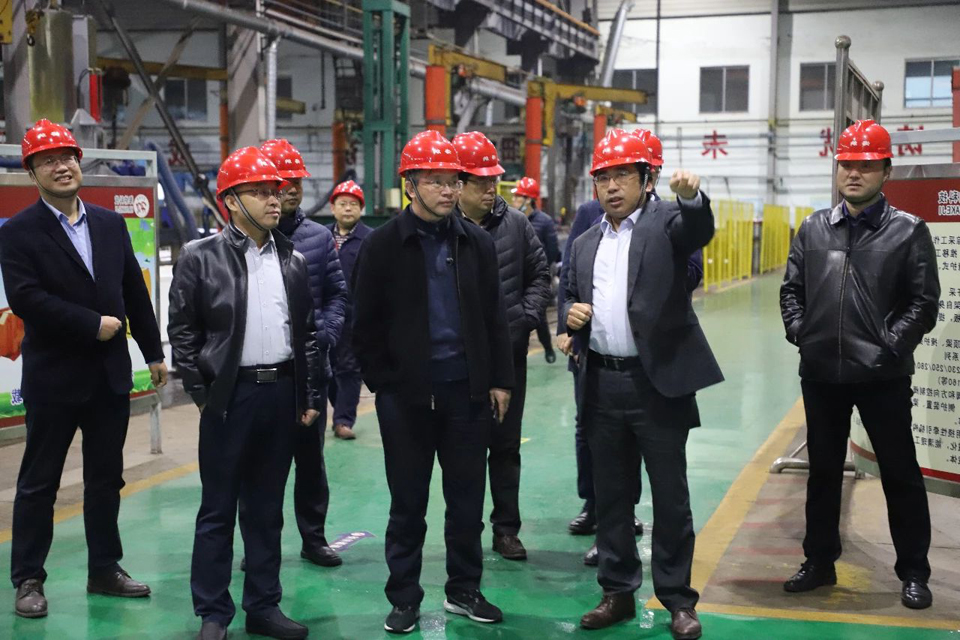 集团公司与上海煤科开展业务合作洽谈3.jpg