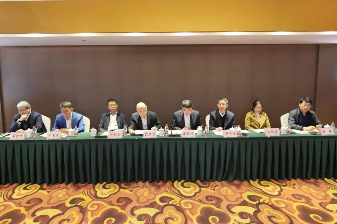 济宁能源港航集团梁山钢铁物流加工基地建设项目签约仪式隆重举行6.jpg