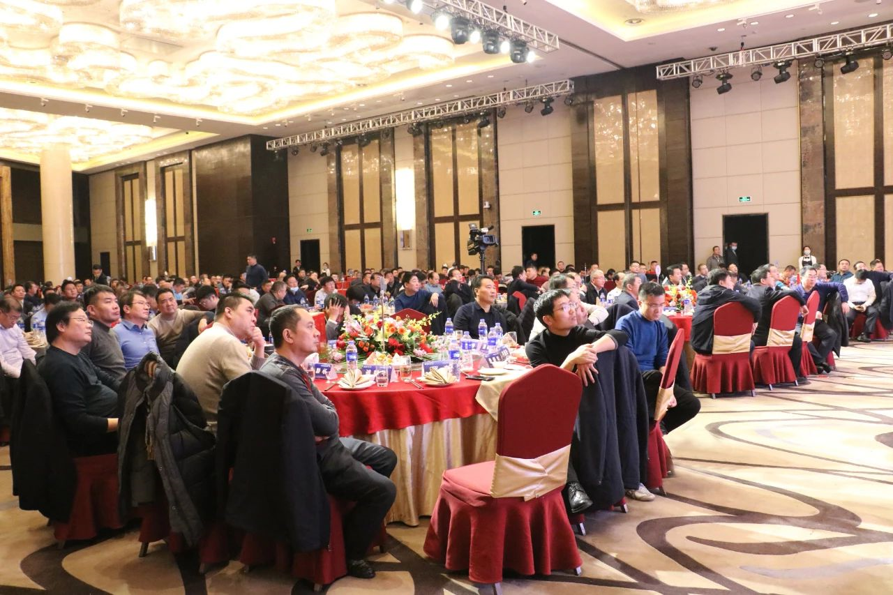 集团公司召开2021年战略客户恳谈会6.jpg