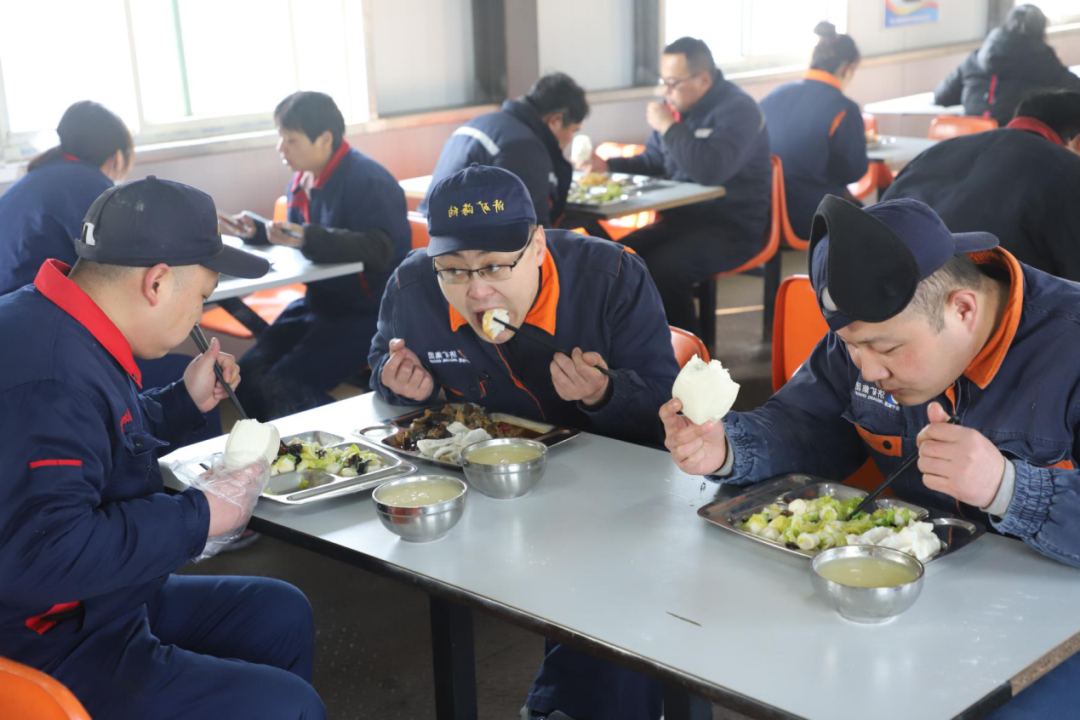 今天的饺子真香！此时的慰问最暖！5.png