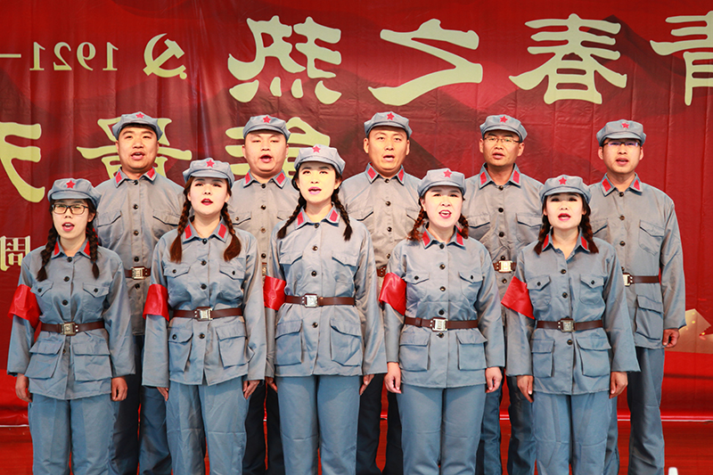 民生热能：民生热能举办“青春之热·能量无限”文艺汇演献礼建党百年2（潘璇）.jpg