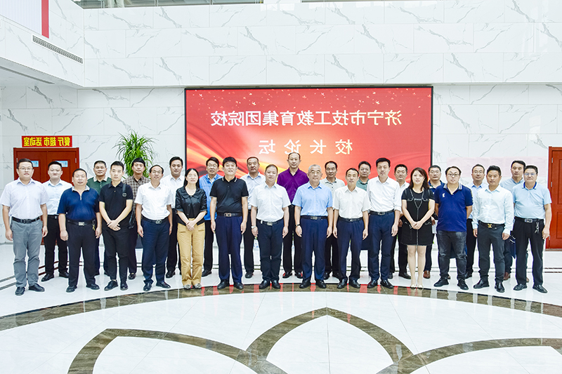 1631170443500581.jpg 2001.jpg