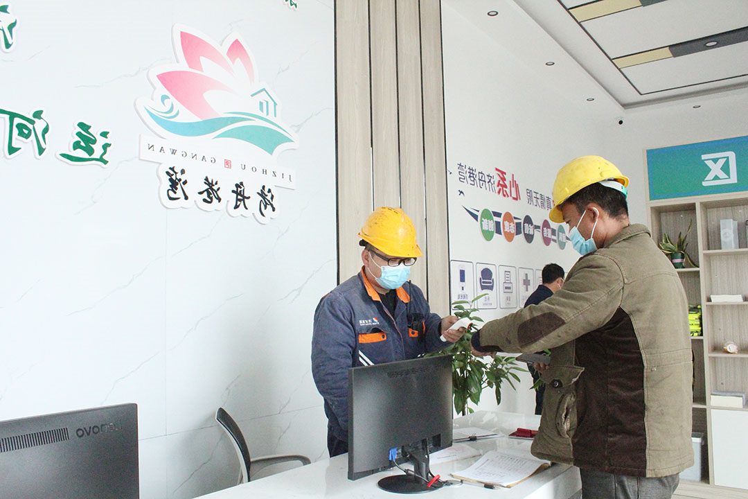 1647507347171970.jpg 太平港-太平港:坚守疫情防线 筑牢防控屏障(胡光) (3).jpg