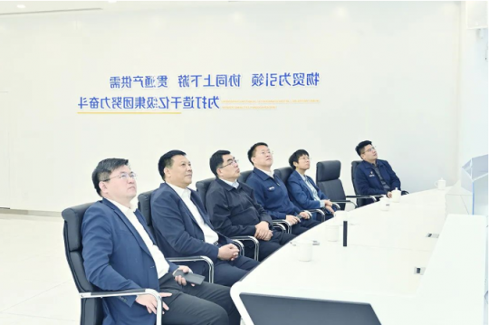 谷永强到访济宁能源推进地企合作