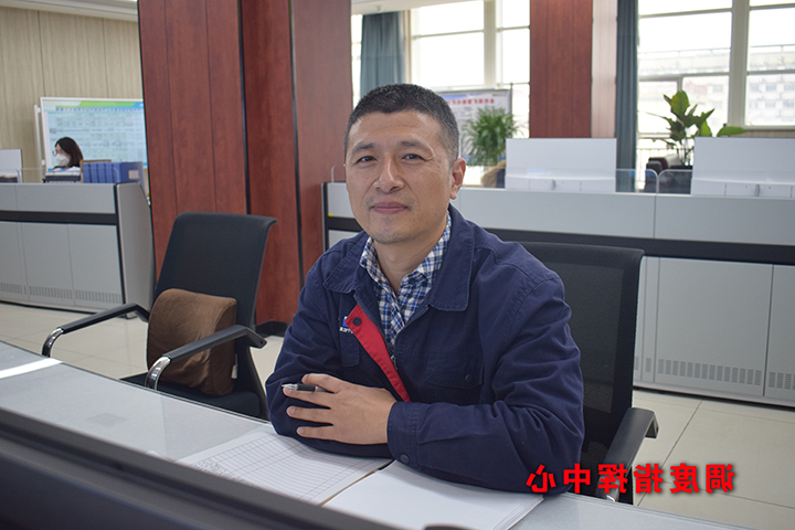 11调度指挥中心.jpg