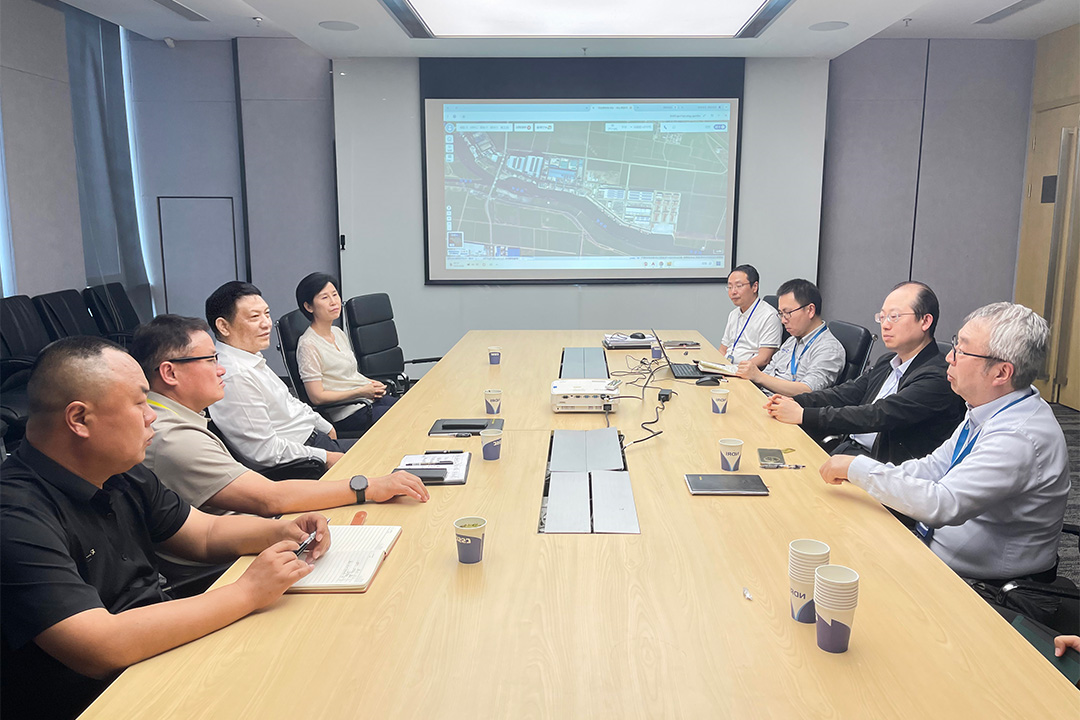 d81f4778ba7bcca15053a8797272d8c.jpg